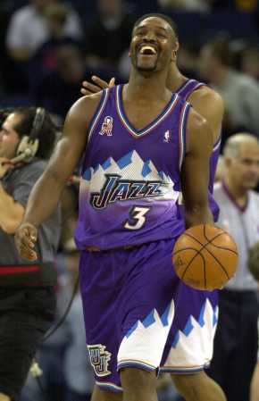 拟压力下的 拟压力下的