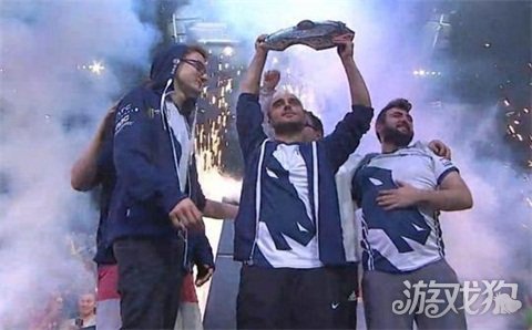 对当地的体 对当地的体